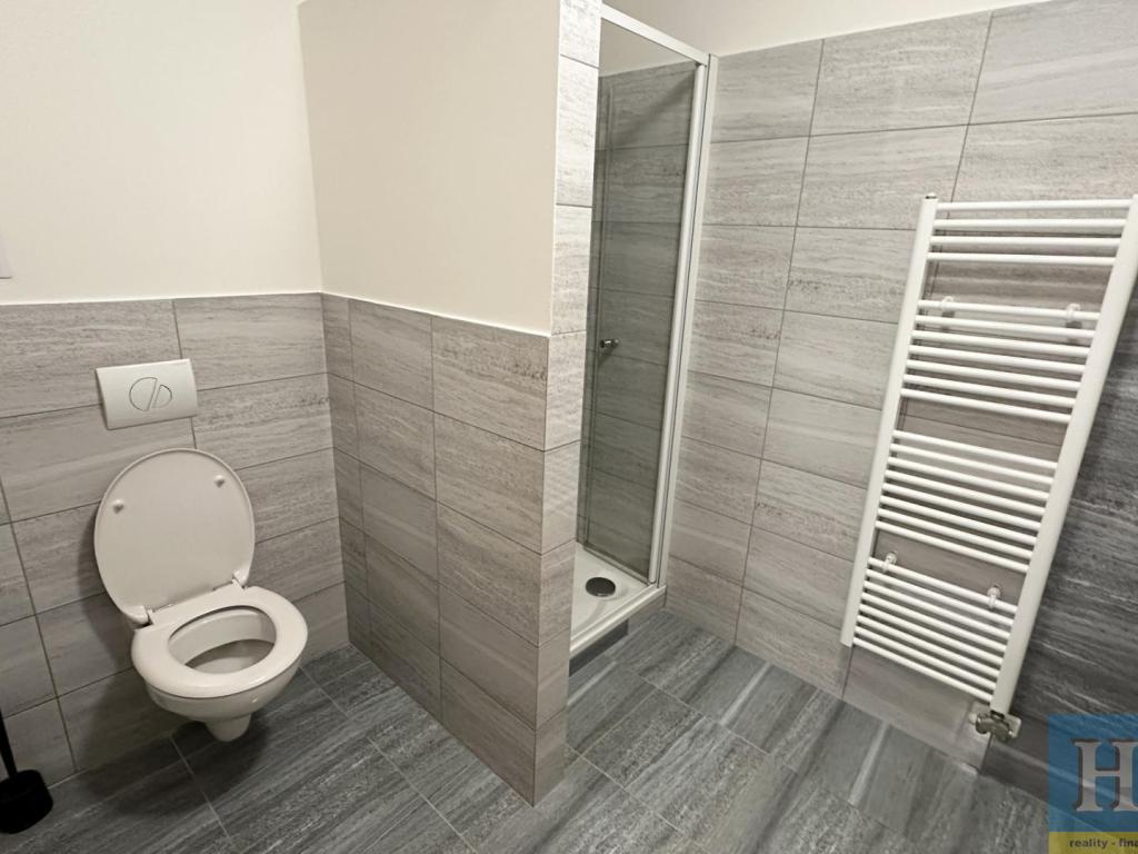 Pronájem bytu 1+kk 36 m2