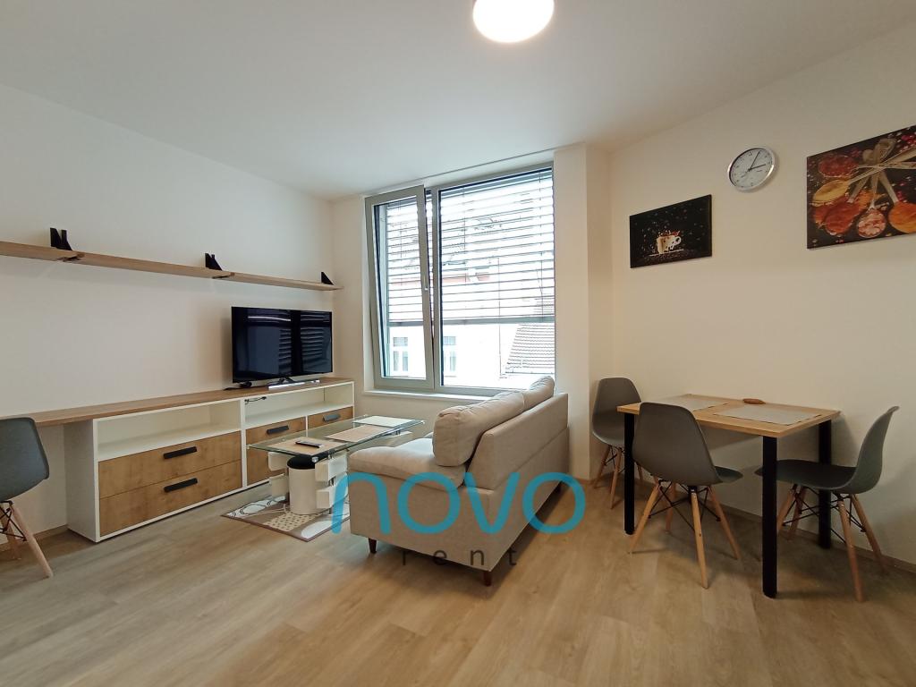 Pronájem bytu 2+kk 37 m2