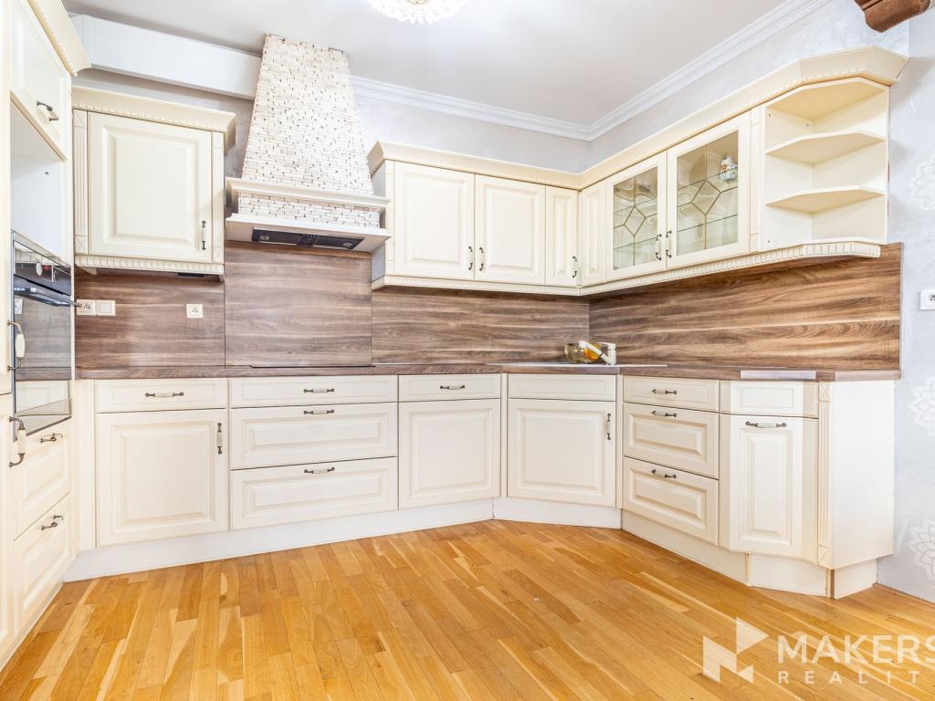 Pronájem bytu 3+kk 100 m2