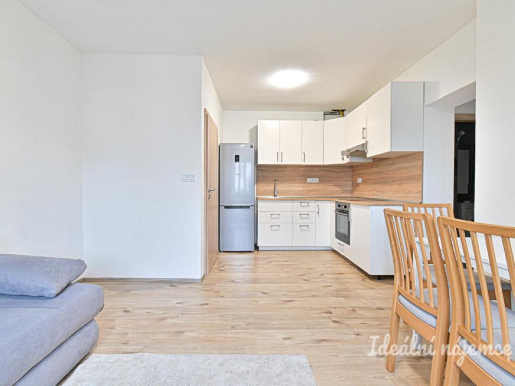 Pronájem bytu 2+kk 49 m2