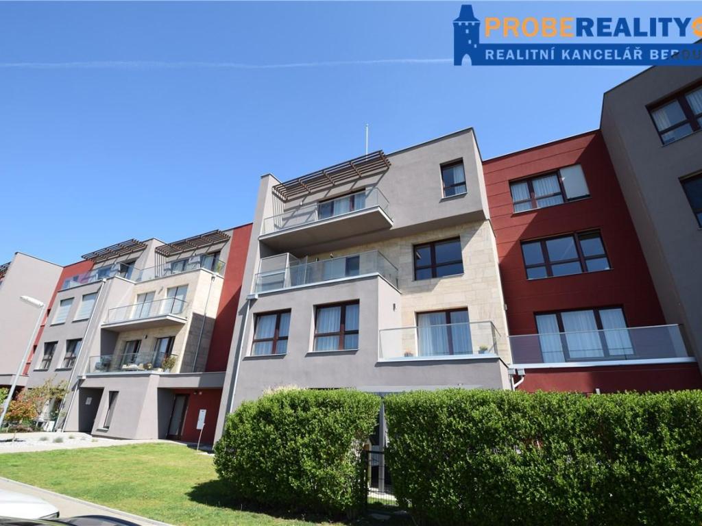 Pronájem 1+kk, Beroun - Na Veselou, 16000 Kč, 42