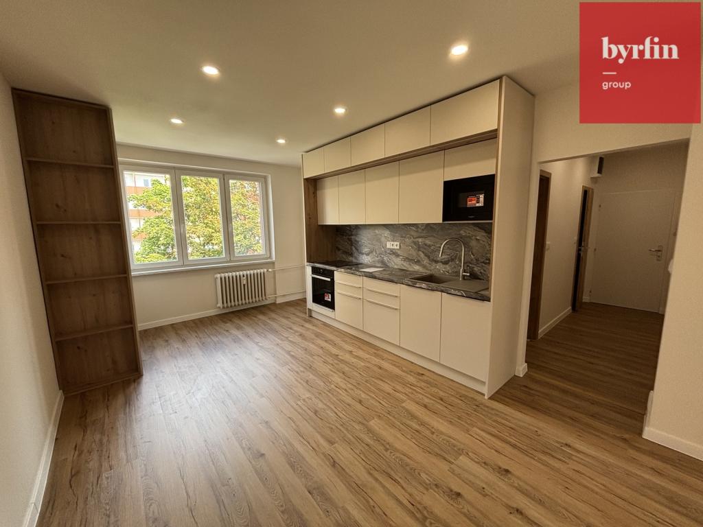 Pronájem 3+kk, Ostrava - Sokolovská, 16500 Kč, 57