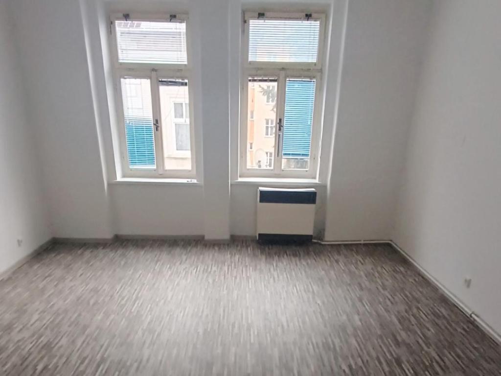 Pronájem bytu 1+1 44 m2