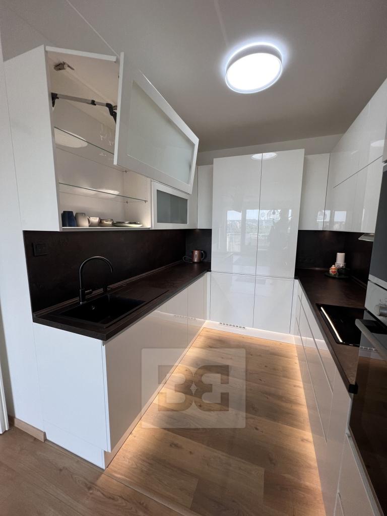 Pronájem bytu 3+kk 79 m2