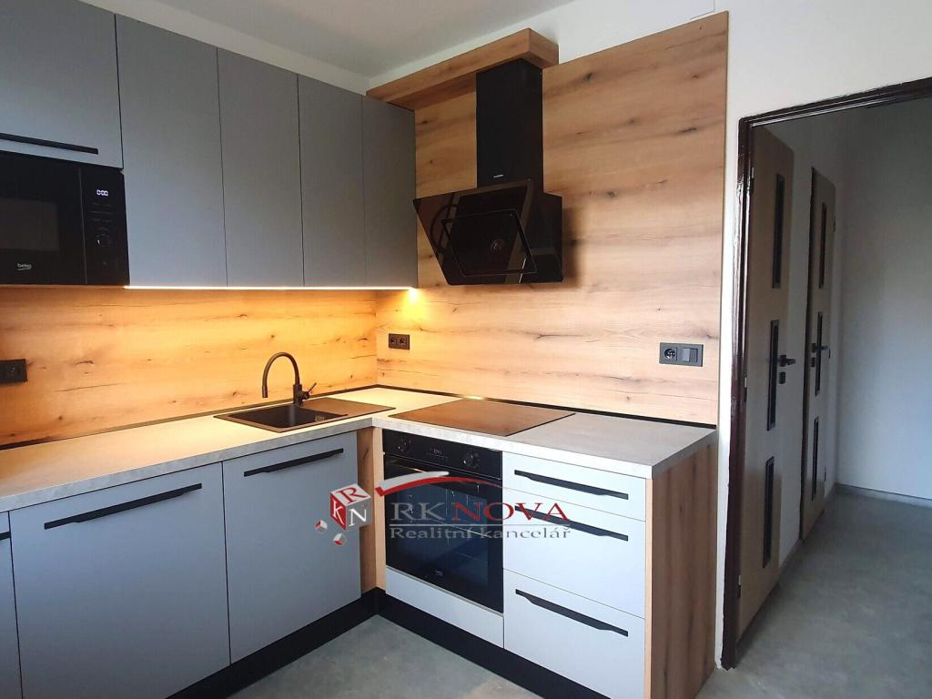 Prodej bytu 2+1 50 m2, Orlová – náhled fotky 2