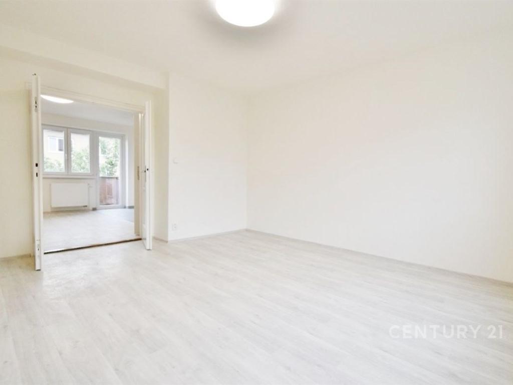 Pronájem bytu 2+1 57 m2