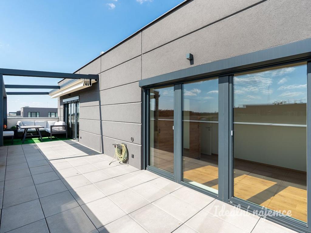 Pronájem bytu 4+kk 117 m2, Horoměřice – náhled fotky 24