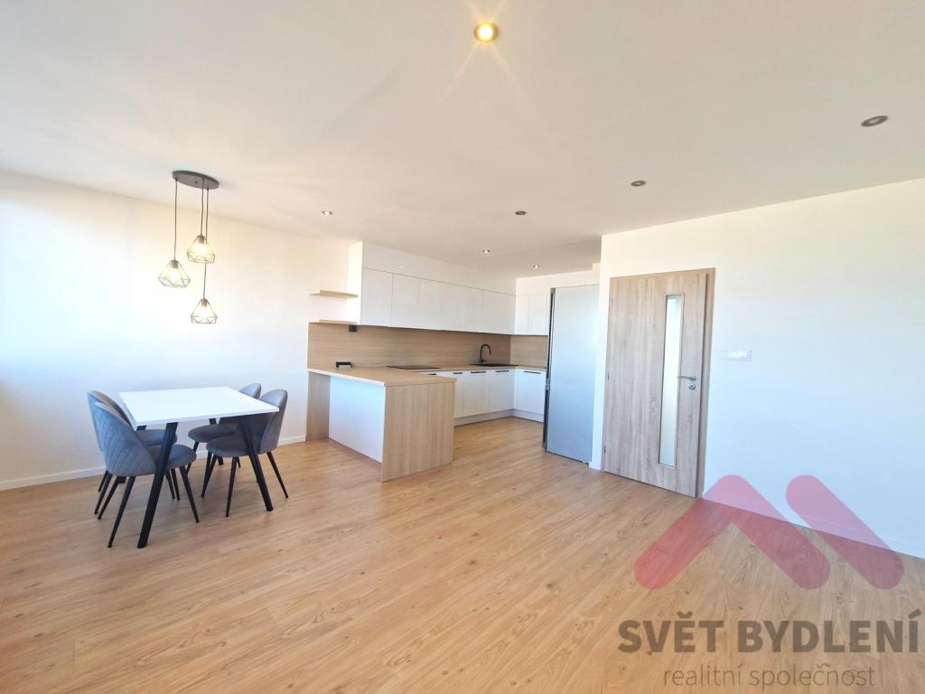 Pronájem bytu 3+kk 74 m2