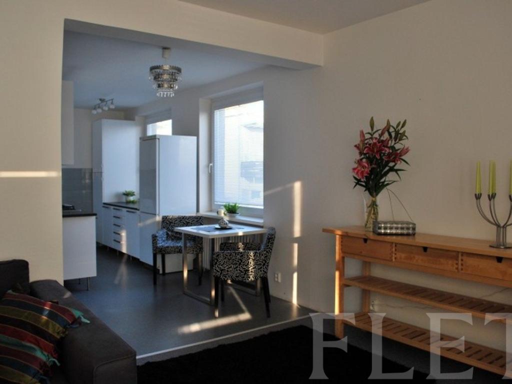 Pronájem bytu 3+1 77 m2