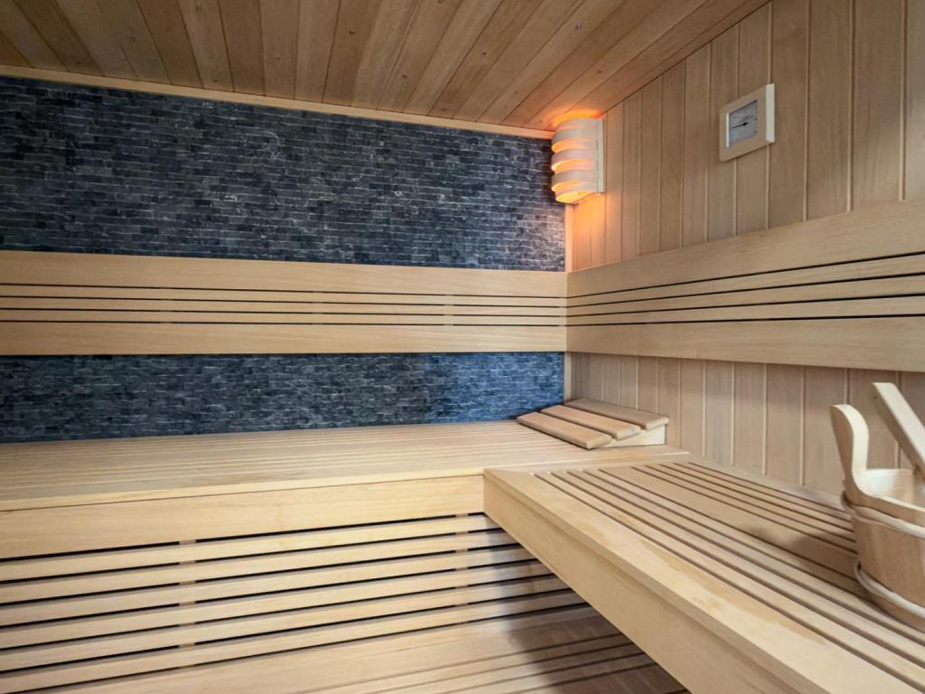 Pronájem bytu 3+kk 109 m2, Praha – náhled fotky 24
