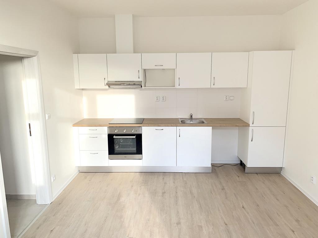 Pronajem bytu 1+kk 36 m2