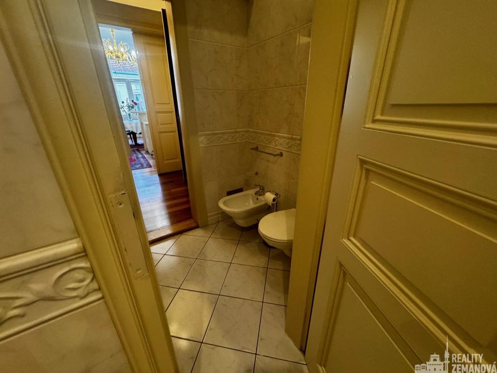 Pronájem bytu 3+kk 78 m2, Praha – náhled fotky 7