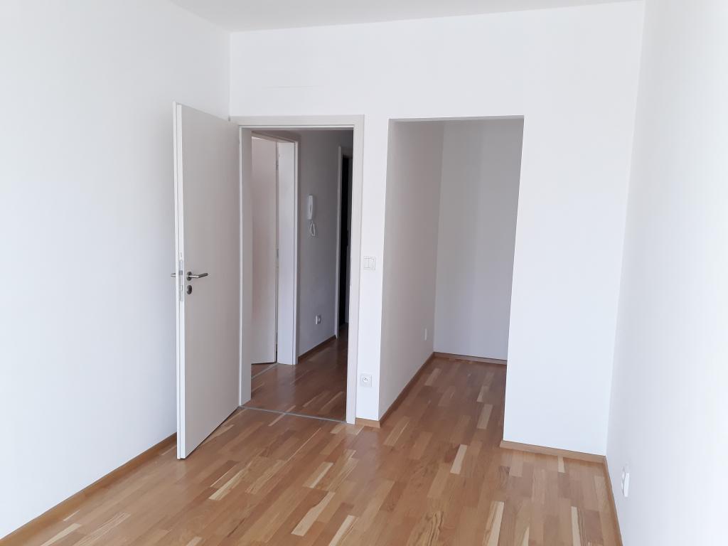 Pronajem bytu 2+kk 61 m2
