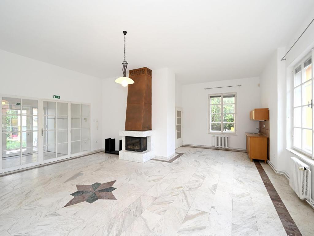 Pronájem domu 454 m2