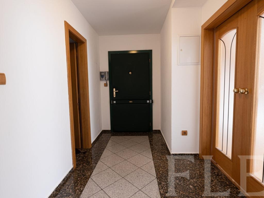 Pronájem bytu 3+1 117 m2, Praha – náhled fotky 18