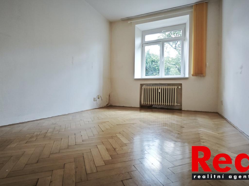 Pronájem bytu 1+1 42 m2