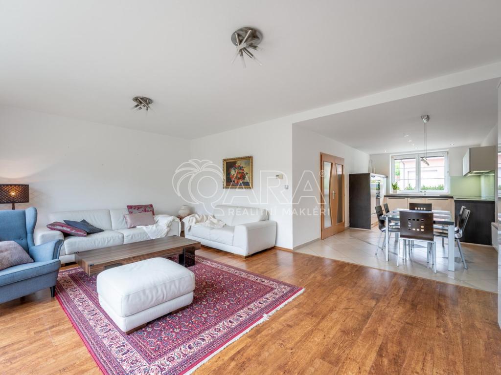 Listing 4
