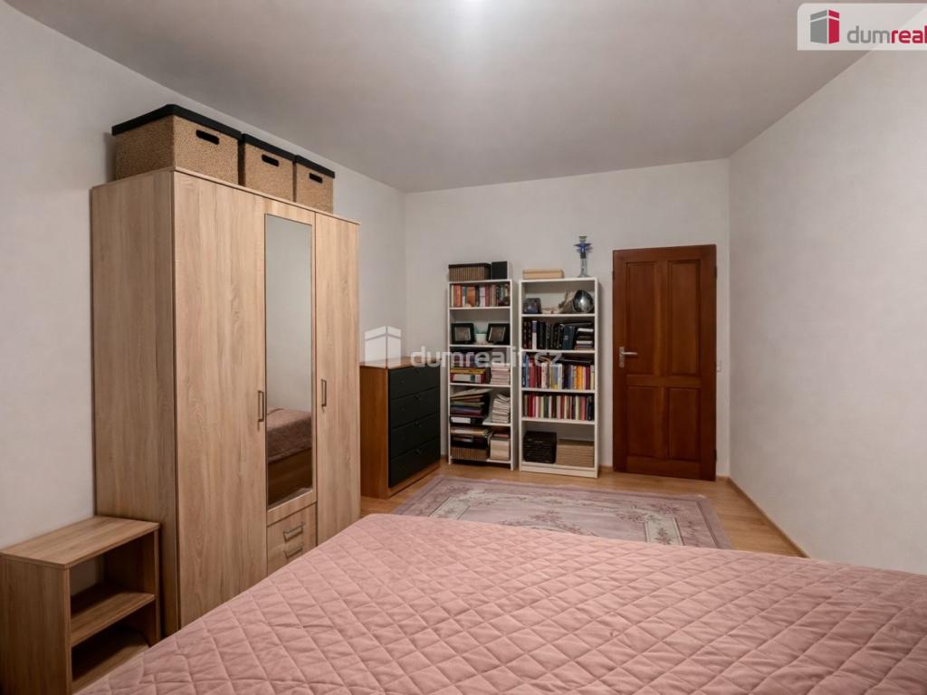 Listing 4