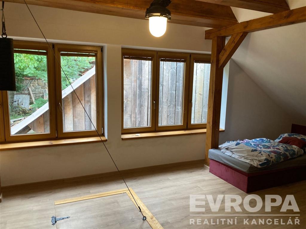 Pronájem domu 280 m2