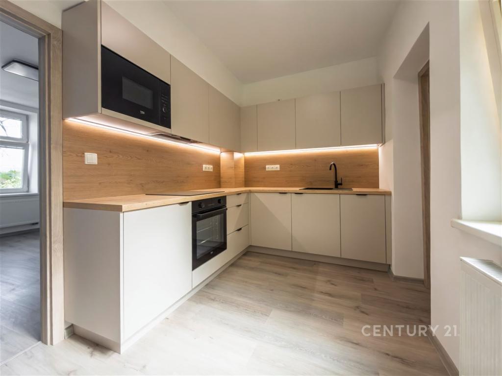 Pronájem bytu 2+1 44 m2