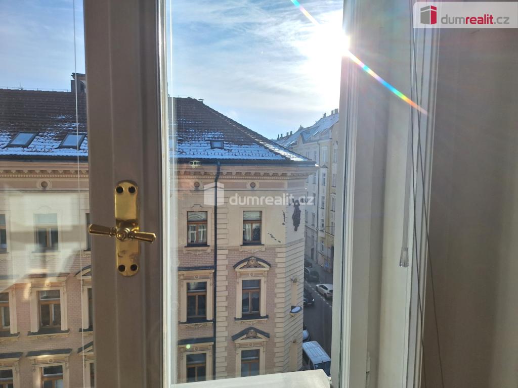 Pronájem bytu 2+kk 61 m2