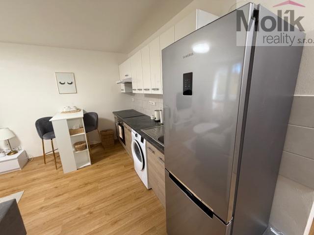 Pronájem bytu 2+kk 40 m2