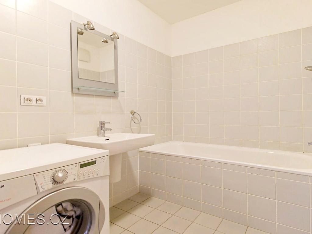 Pronájem bytu 2+kk 70 m2