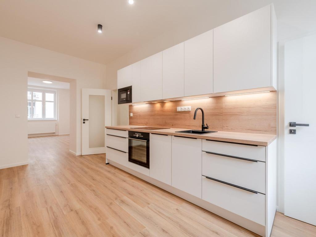 Pronájem bytu 2+1 76 m2