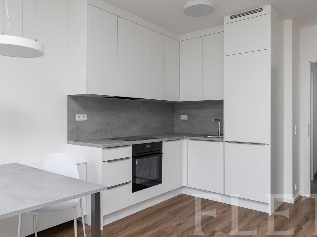 Pronájem bytu 1+kk 35 m2