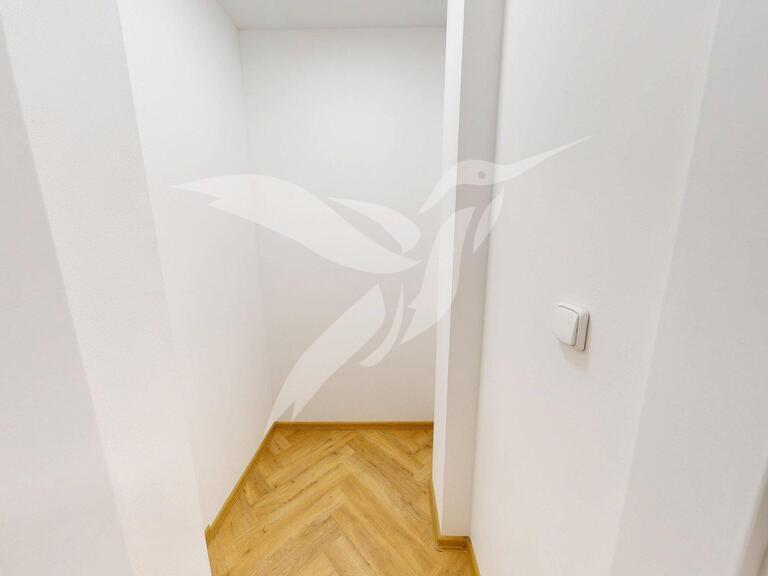 Pronájem bytu 2+kk 60 m2