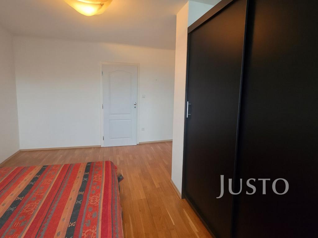 Pronájem bytu 1+1 55 m2