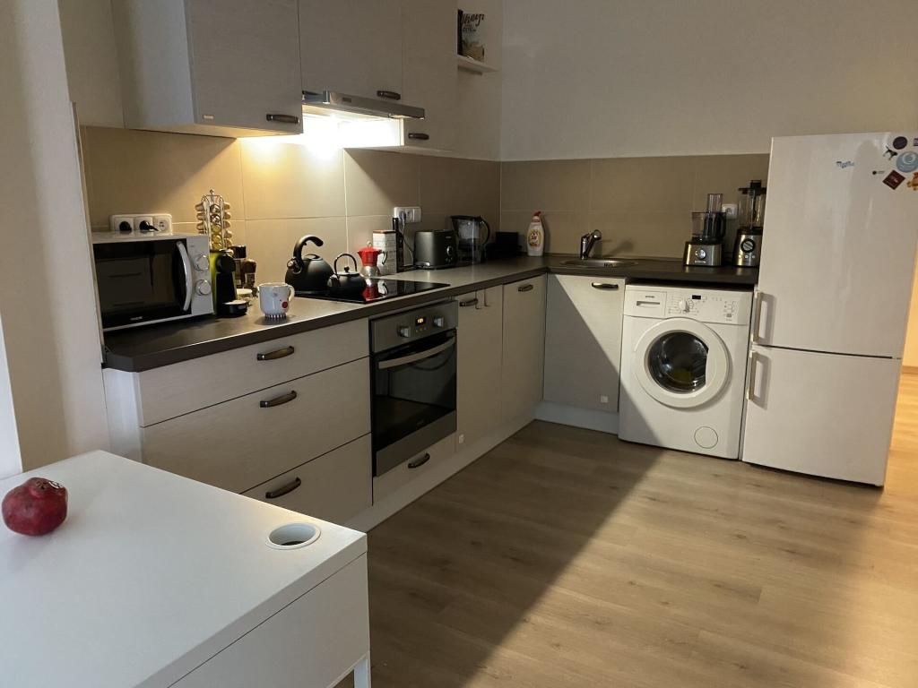 Pronájem bytu 2+kk 40 m2