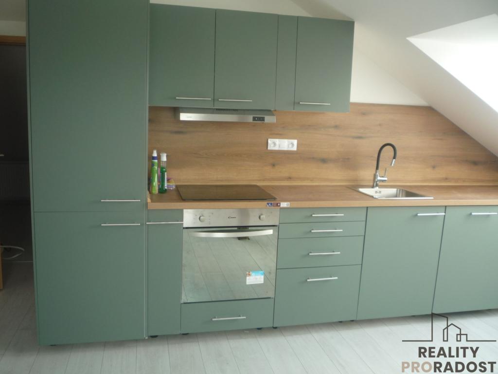 Pronájem bytu 2+kk 75 m2
