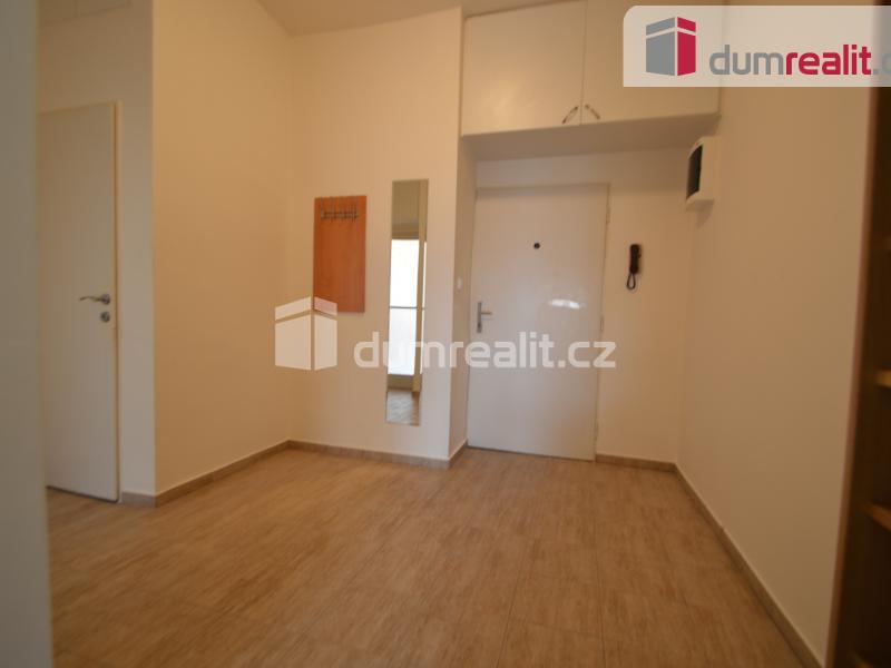 Pronájem bytu 2+kk 67 m2, Praha – náhled fotky 13