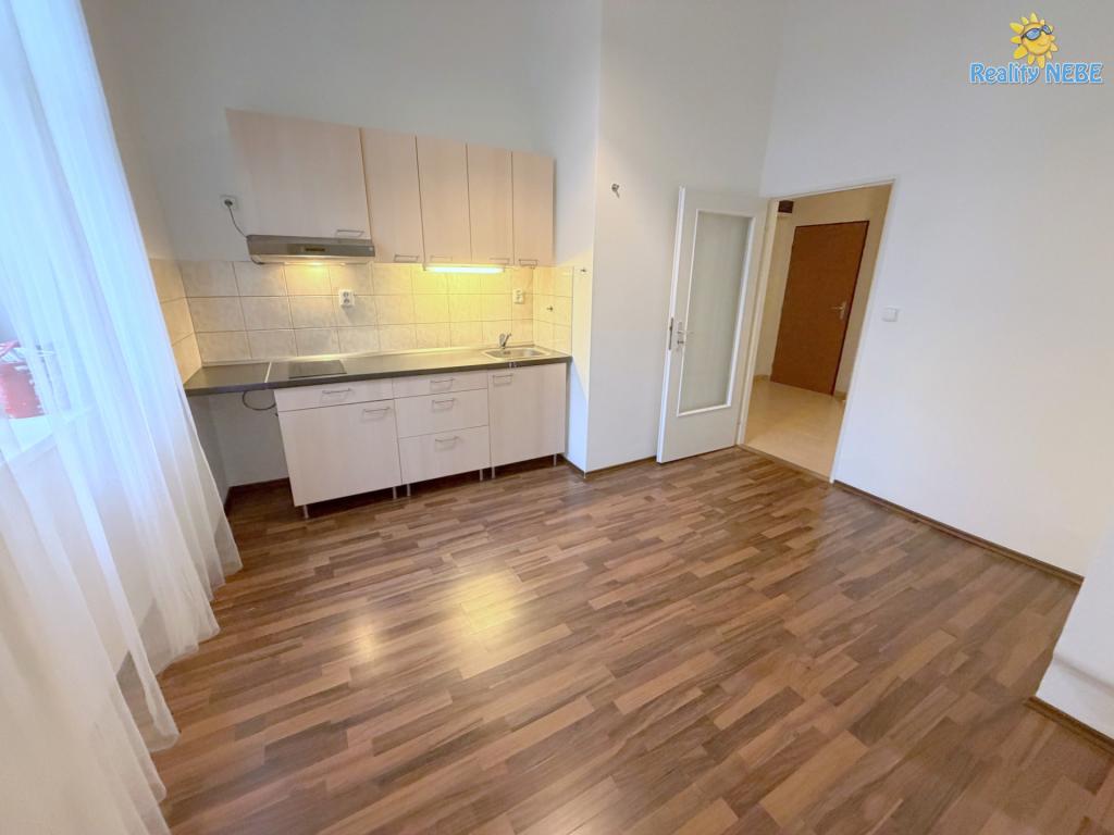 Pronájem bytu 2+kk 48 m2