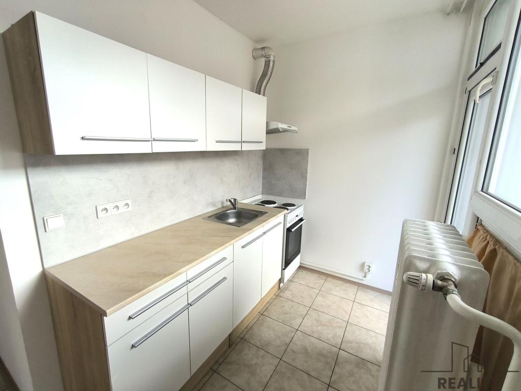 Pronájem 2+1, Bílina - Teplická, 7100 Kč, 40 m2