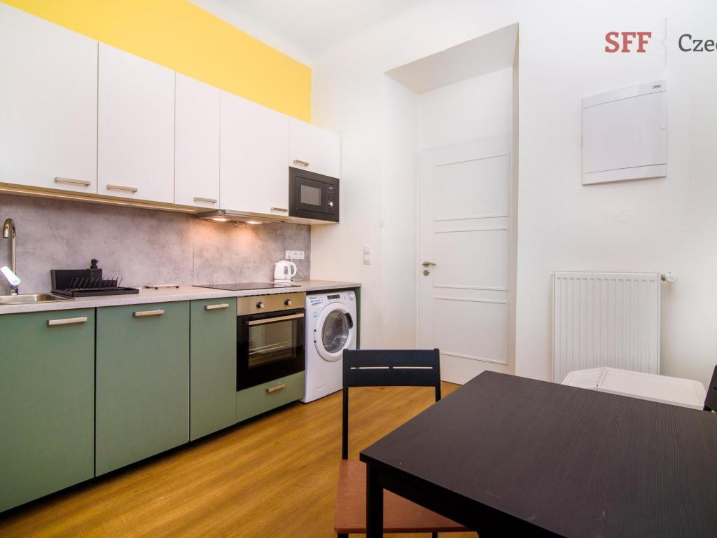 Pronájem bytu 1+1 32 m2