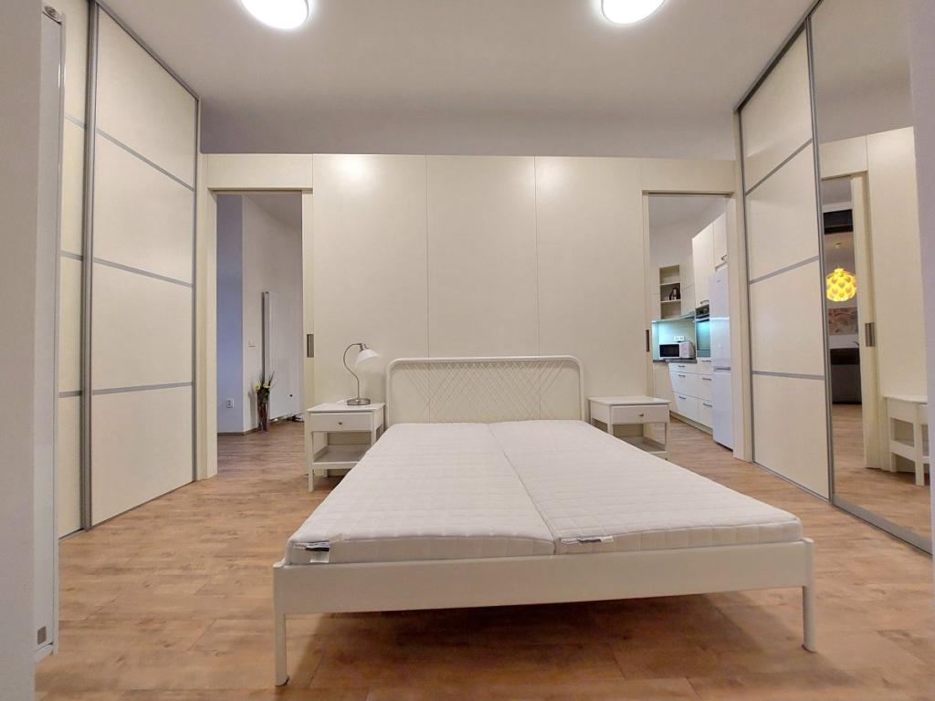 Pronájem bytu 2+kk 71 m2