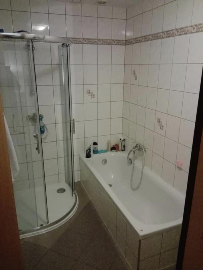 Pronajem bytu celý pokoj 23 m2