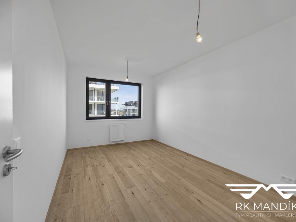 Pronájem bytu 3+kk 86 m2, Praha – náhled fotky 15