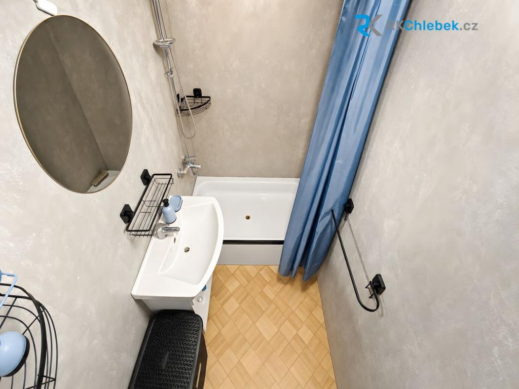 Pronájem bytu 1+1 38 m2