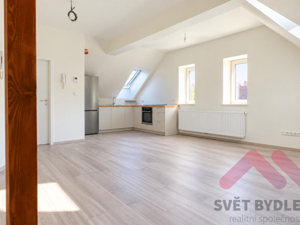 Pronájem bytu 2+kk 58 m2