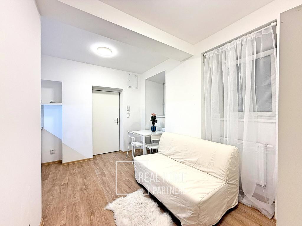 Pronájem bytu 1+kk 17 m2