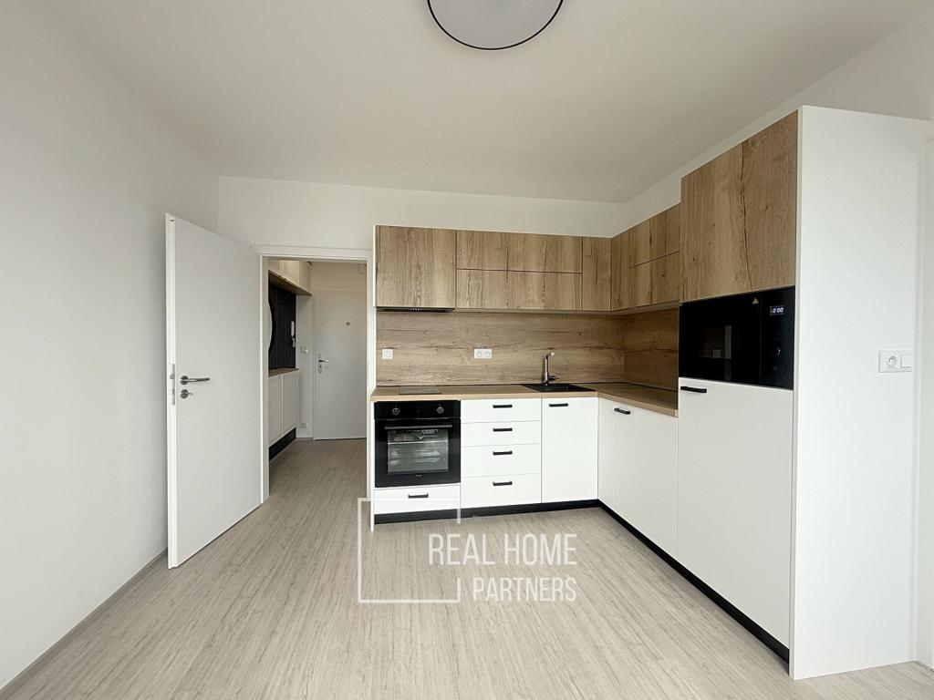 Pronájem bytu 1+1 40 m2