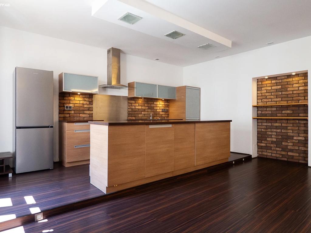 Pronájem bytu 3+kk 104 m2