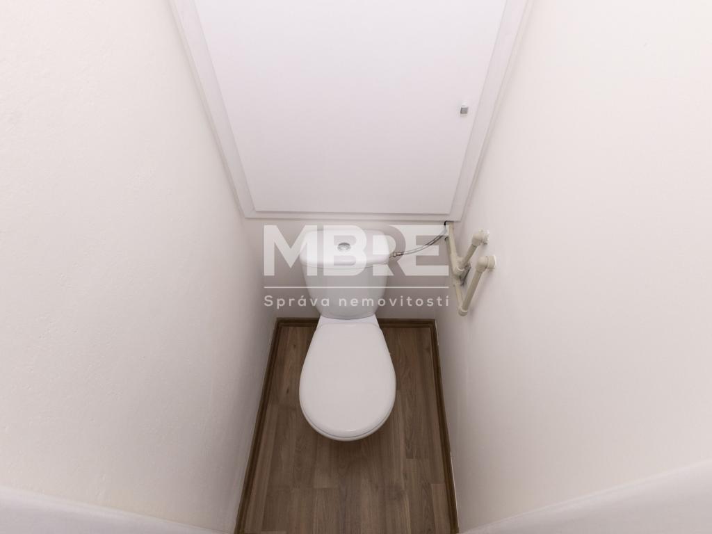 Pronájem bytu 2+1 52 m² – pohled 6