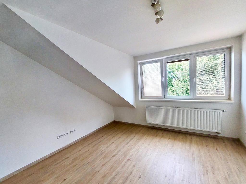 Listing 1