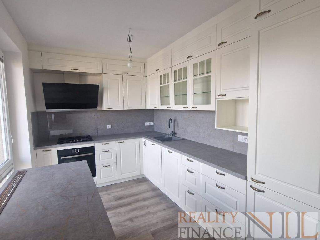 3+1, Plzeň - Waltrova, 0 Kč, 79 m2