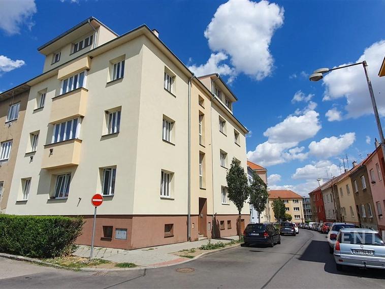Pronájem bytu 3+kk 74 m2, Znojmo – náhled fotky 2