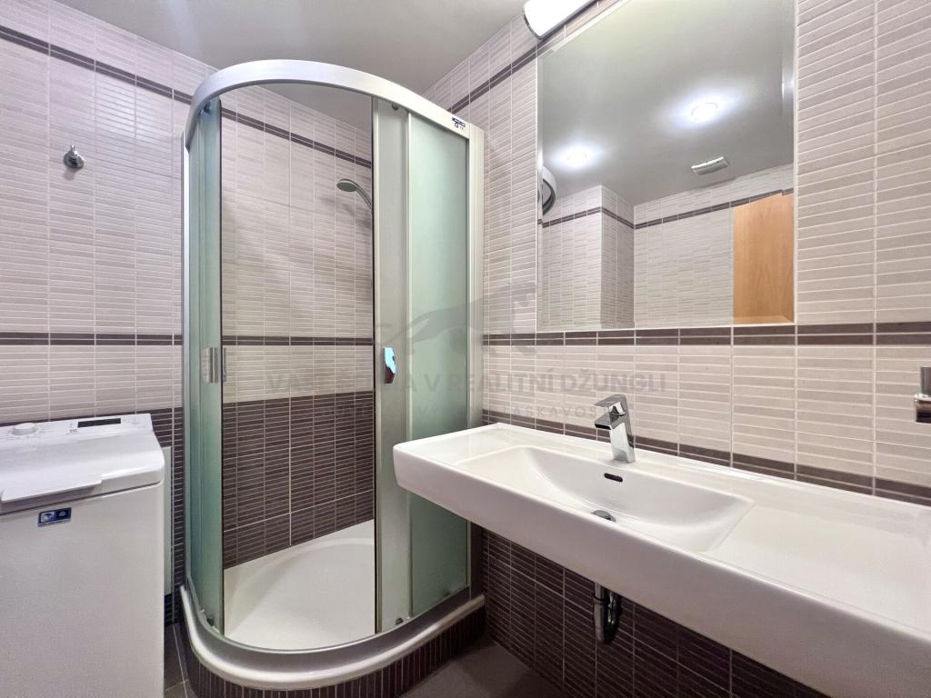 Pronájem bytu 2+kk 45 m2, Praha – náhled fotky 12